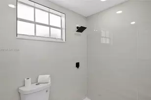 3960 NW 174th St, Miami Gardens, FL 33055 - Photo 32