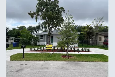 6237 Lincoln St, Hollywood, FL 33024 - Photo 2