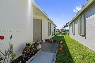 337 SW Maclay Way, Port Saint Lucie, FL 34986 - Photo 30