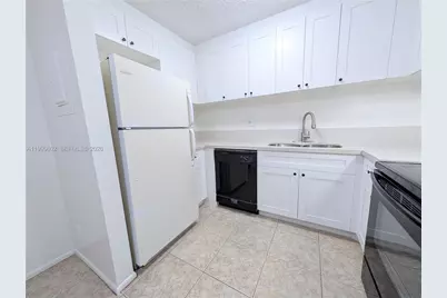 11394 Royal Palm Blvd #11394, Coral Springs, FL 33065 - Photo 36