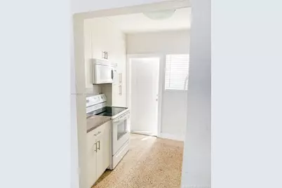805 81st St #2, Miami Beach, FL 33141 - Photo 2