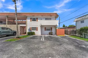 321 SW 1st Ct, Pompano Beach, FL 33060 - Photo 4