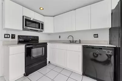 321 SW 1st Ct #K-4, Pompano Beach, FL 33060 - Photo 10