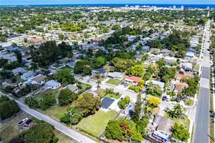 328 SW 11th Ave, Delray Beach, FL 33444 - Photo 30