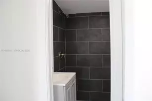 [Address not provided], Miami, FL 33147 - Photo 10