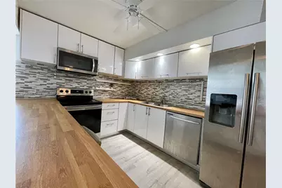 2101 Atlantic Shores Blvd #320, Hallandale Beach, FL 33009 - Photo 1