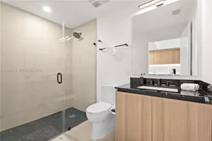 225 N Miami Ave, Miami, FL 33128 - Photo 14