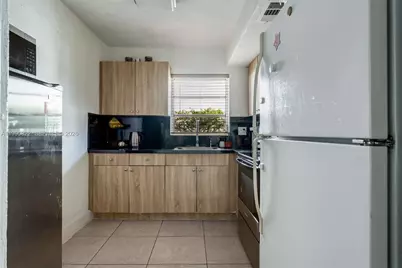 7670 SW 82nd St #H117, Miami, FL 33143 - Photo 6