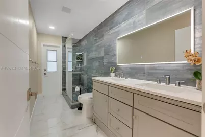10425 NW 48th Mnr #1, Coral Springs, FL 33076 - Photo 18