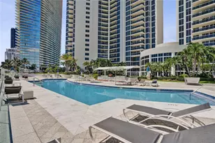 19111 Collins Ave, Sunny Isles Beach, FL 33160 - Photo 52