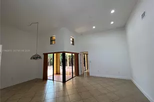 8910 SW 4th Ln, Miami, FL 33174 - Photo 10