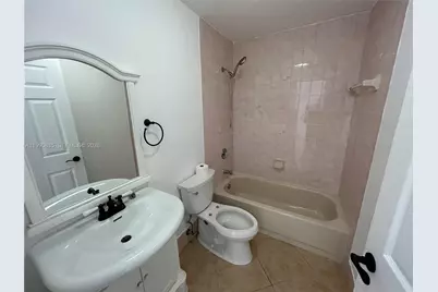 8910 SW 4th Ln, Miami, FL 33174 - Photo 26