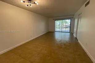 3410 Foxcroft Rd, Miramar, FL 33025 - Photo 8