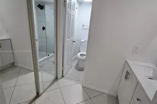 3500 Whitehall Dr, West Palm Beach, FL 33401 - Photo 10