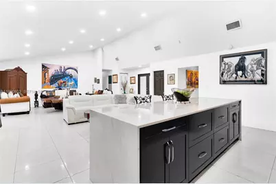 10224 SW 131st Ct, Miami, FL 33186 - Photo 10