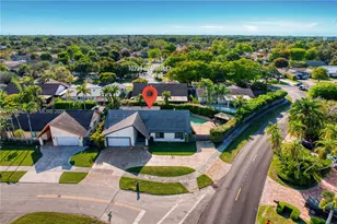 10224 SW 131st Ct, Miami, FL 33186 - Photo 2