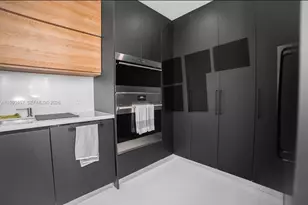 5600 Collins Ave, Miami Beach, FL 33140 - Photo 10