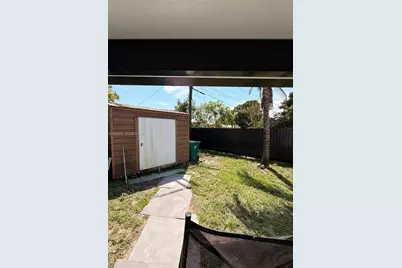 4900 NW 14th St, Lauderhill, FL 33313 - Photo 8