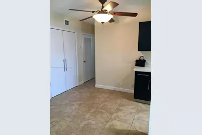 1824 Monroe St #11, Hollywood, FL 33020 - Photo 4