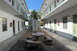 1824 Monroe St, Hollywood, FL 33020 - Photo 10