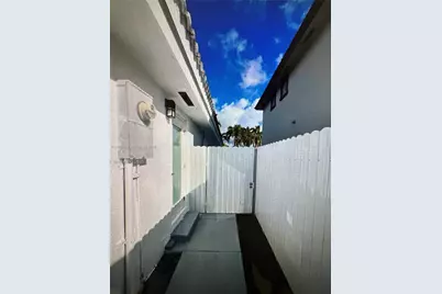 [Address not provided], Miami, FL 33177 - Photo 4