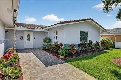 3851 NW 78th Ln, Coral Springs, FL 33065 - Photo 4