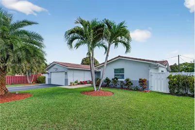 3851 NW 78th Ln, Coral Springs, FL 33065 - Photo 2