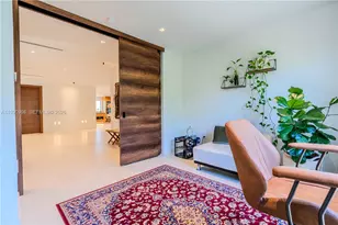 11450 N Bayshore Dr, North Miami, FL 33181 - Photo 28