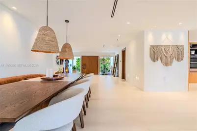 11450 N Bayshore Dr, North Miami, FL 33181 - Photo 10