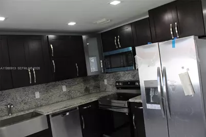 2411 SW 6th St, Fort Lauderdale, FL 33312 - Photo 6
