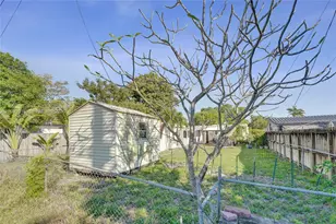 2542 Coolidge St, Hollywood, FL 33020 - Photo 22