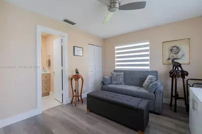 2400 Malayan Dr #94-D, Delray Beach, FL 33445 - Photo 18