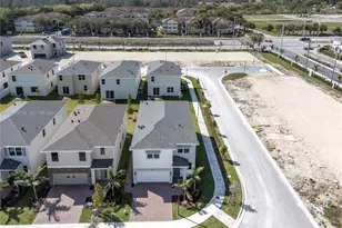 615 NE 1st Terrace, Florida City, FL 33034 - Photo 40