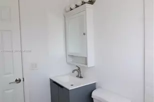 530 NW 10th Ave, Boynton Beach, FL 33435 - Photo 18