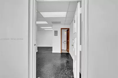 201 N University Dr #17B, Plantation, FL 33324 - Photo 16