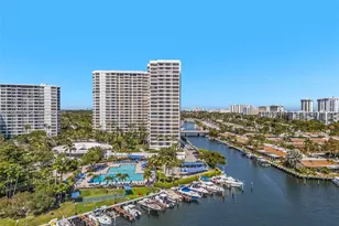 2500 Parkview Dr, Hallandale Beach, FL 33009 - Photo 40