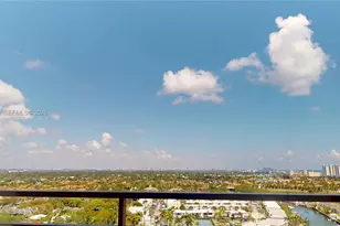 2500 Parkview Dr, Hallandale Beach, FL 33009 - Photo 30
