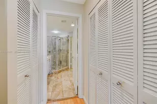 888 Brickell Key Dr, Miami, FL 33131 - Photo 34