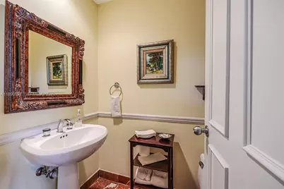 888 Brickell Key Dr #807, Miami, FL 33131 - Photo 24