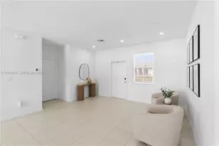 29071 SW 171st Ave, Homestead, FL 33030 - Photo 2