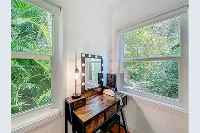 1419 NE 4th Ct, Fort Lauderdale, FL 33301 - Photo 22