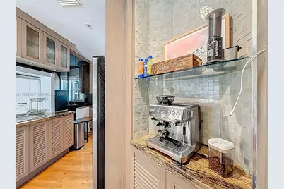 1419 NE 4th Ct, Fort Lauderdale, FL 33301 - Photo 10