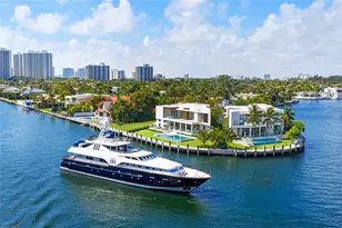 503 Palm Dr, Hallandale Beach, FL 33009 - Photo 1