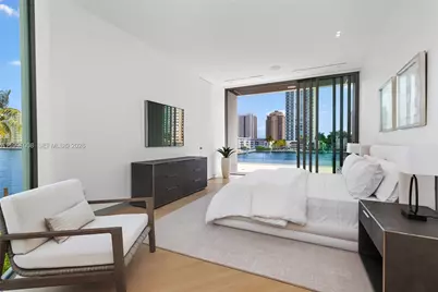 503 Palm Dr, Hallandale Beach, FL 33009 - Photo 50