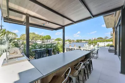 2215 NE 19th St, Fort Lauderdale, FL 33305 - Photo 58