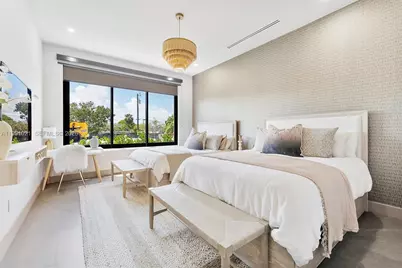 2215 NE 19th St, Fort Lauderdale, FL 33305 - Photo 32