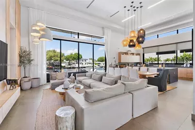 2215 NE 19th St, Fort Lauderdale, FL 33305 - Photo 6