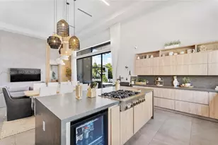 2215 NE 19th St, Fort Lauderdale, FL 33305 - Photo 16