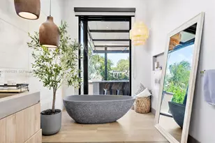 2215 NE 19th St, Fort Lauderdale, FL 33305 - Photo 24