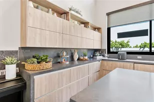 2215 NE 19th St, Fort Lauderdale, FL 33305 - Photo 14